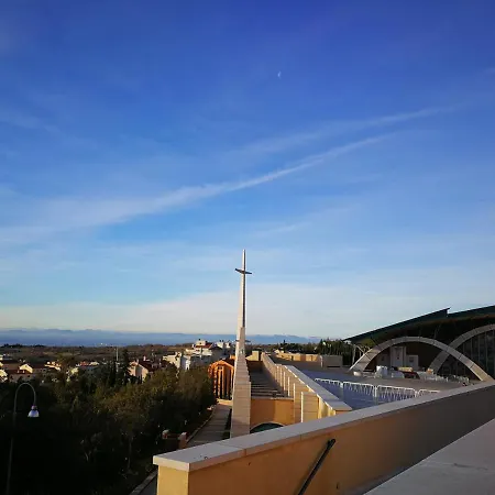 Bed & Breakfast Leggieri Siria 3*